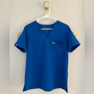 Figs Catarina One Pocket Scrub Top - Royal Blue - Size Medium